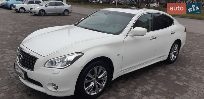 Седан Infiniti M37 2011 в Одессе