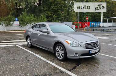Седан Infiniti M37 2013 в 
