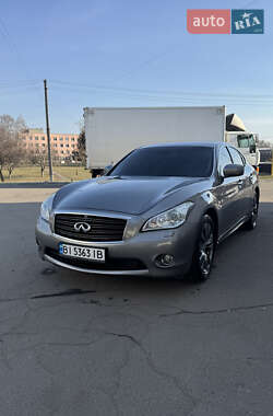 Седан Infiniti M37 2012 в 