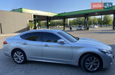 Седан Infiniti M37 2012 в Кременчуге