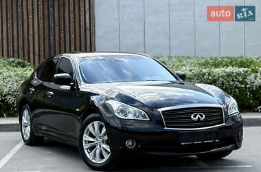 Седан Infiniti M37 2010 в Києві