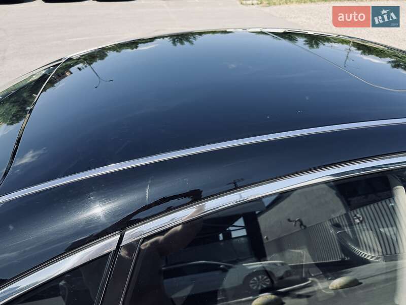 Седан Infiniti M37 2011 в Києві