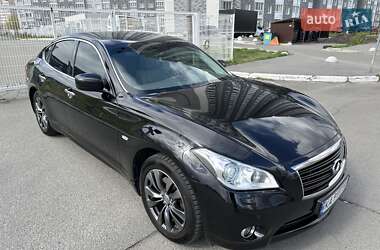 Седан Infiniti M37 2011 в Киеве