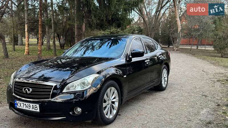 Седан Infiniti M37 2011 в Харькове