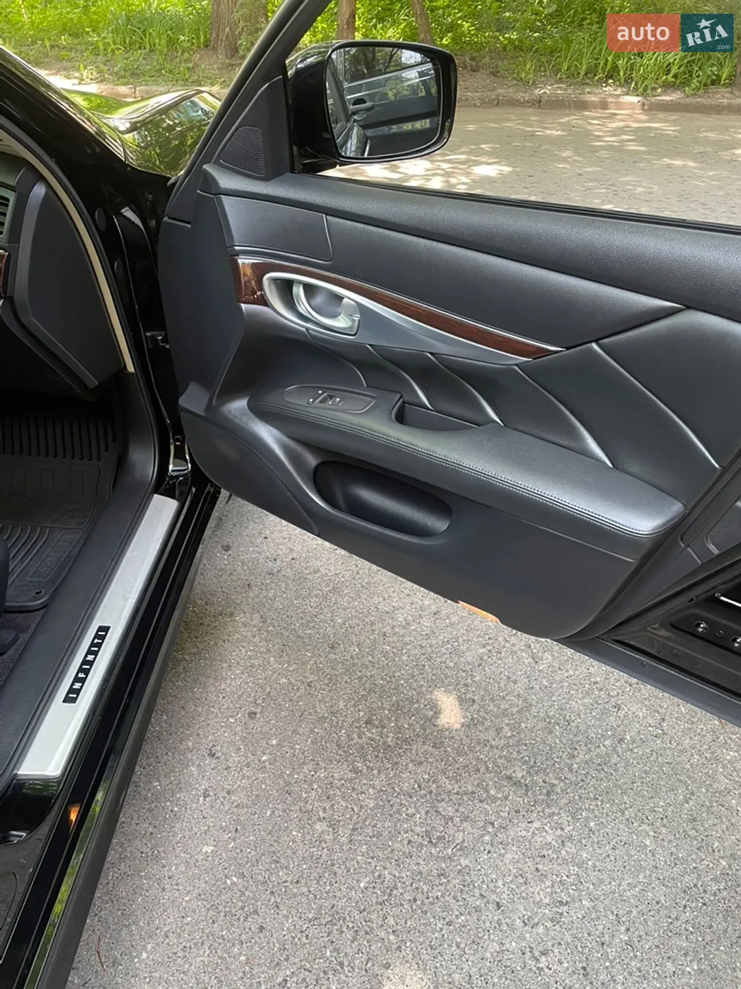2013 Infiniti M - мініатюра 8