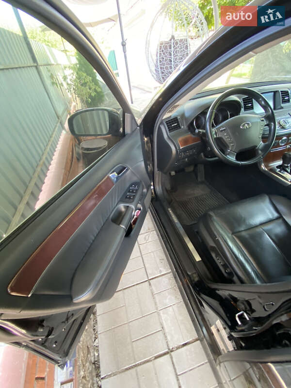 Седан Infiniti M45 2007 в Києві