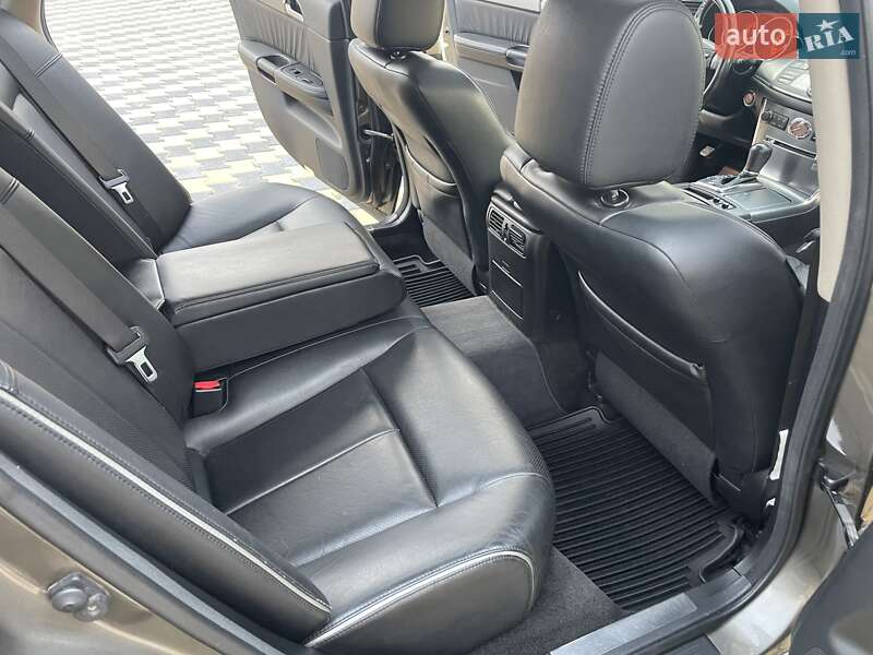 Седан Infiniti M45 2007 в Одессе