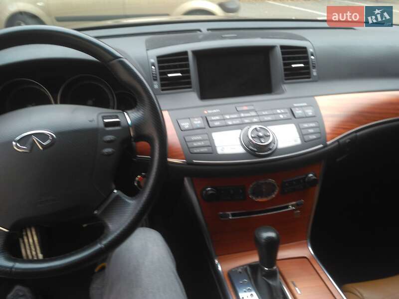 Седан Infiniti M45 2007 в Киеве