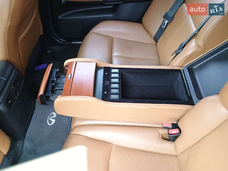 Седан Infiniti M45 2007 в Киеве