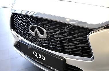 Хэтчбек Infiniti Q30 2017 в Хмельницком