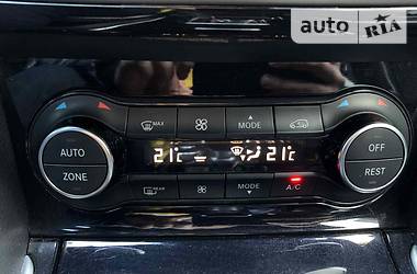 Хэтчбек Infiniti Q30 2017 в 