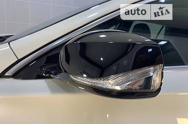 Хэтчбек Infiniti Q30 2017 в 