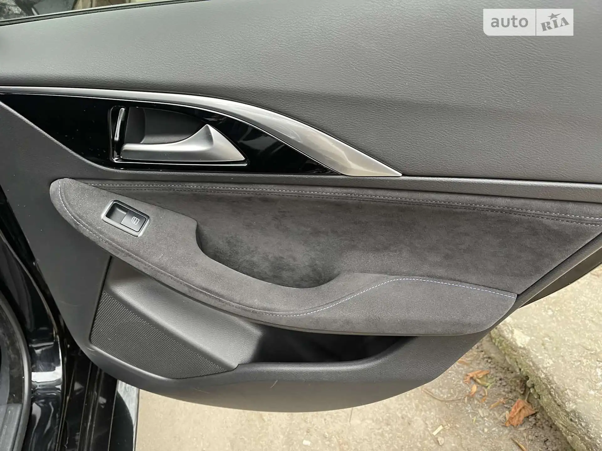 2016 Infiniti Q30 - мініатюра 10