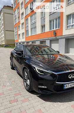 Хетчбек Infiniti Q30 2016 в Івано-Франківську