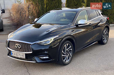 Хетчбек Infiniti Q30 2016 в Києві