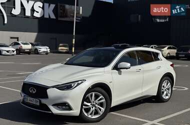Хэтчбек Infiniti Q30 2016 в Киеве