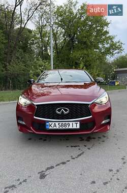 Хетчбек Infiniti Q30 2019 в 