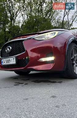 Хетчбек Infiniti Q30 2019 в 
