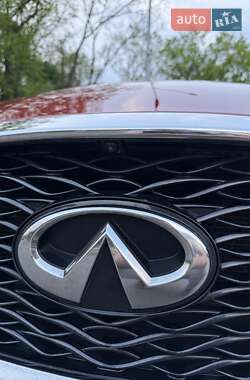 Хетчбек Infiniti Q30 2019 в 