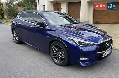 Хэтчбек Infiniti Q30 2016 в Виннице