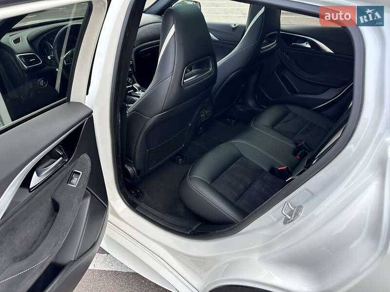 Хэтчбек Infiniti Q30 2016 в Ровно фото 22 Хэтчбек Infiniti Q30 2016 в Ровно