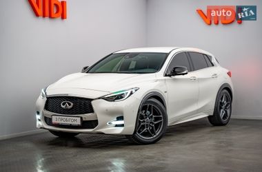 Хэтчбек Infiniti Q30 2019 в Киеве