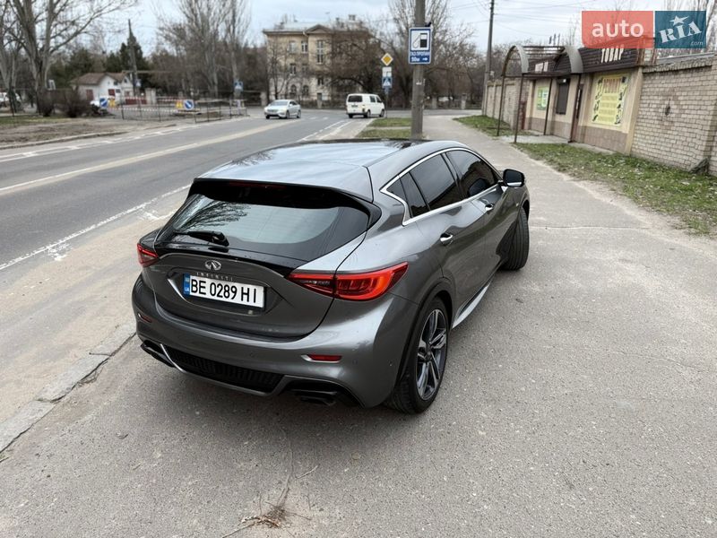 Хэтчбек Infiniti Q30 2017 в Николаеве фото 6 Хэтчбек Infiniti Q30 2017 в Николаеве