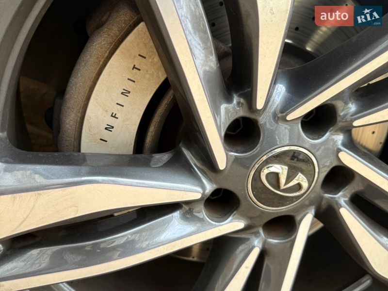 Хэтчбек Infiniti Q30 2017 в Николаеве фото 17 Хэтчбек Infiniti Q30 2017 в Николаеве