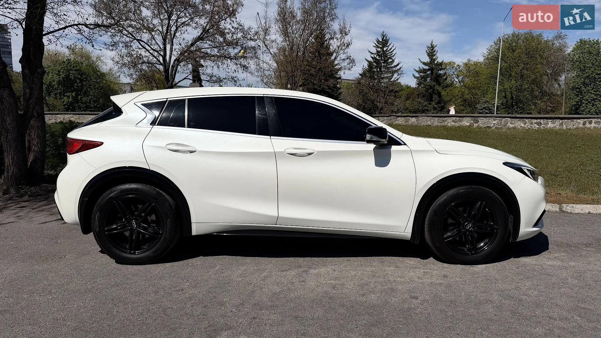 2017 Infiniti Q30 - мініатюра 24