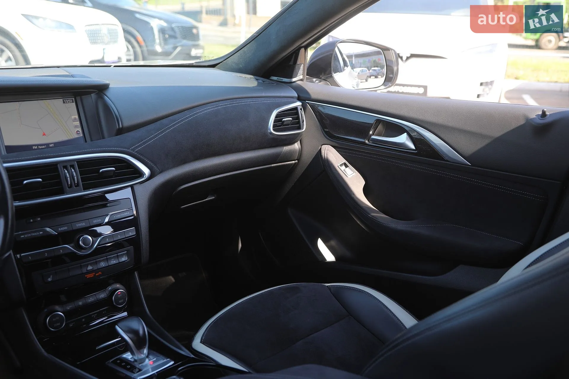 2016 Infiniti Q30 - мініатюра 18