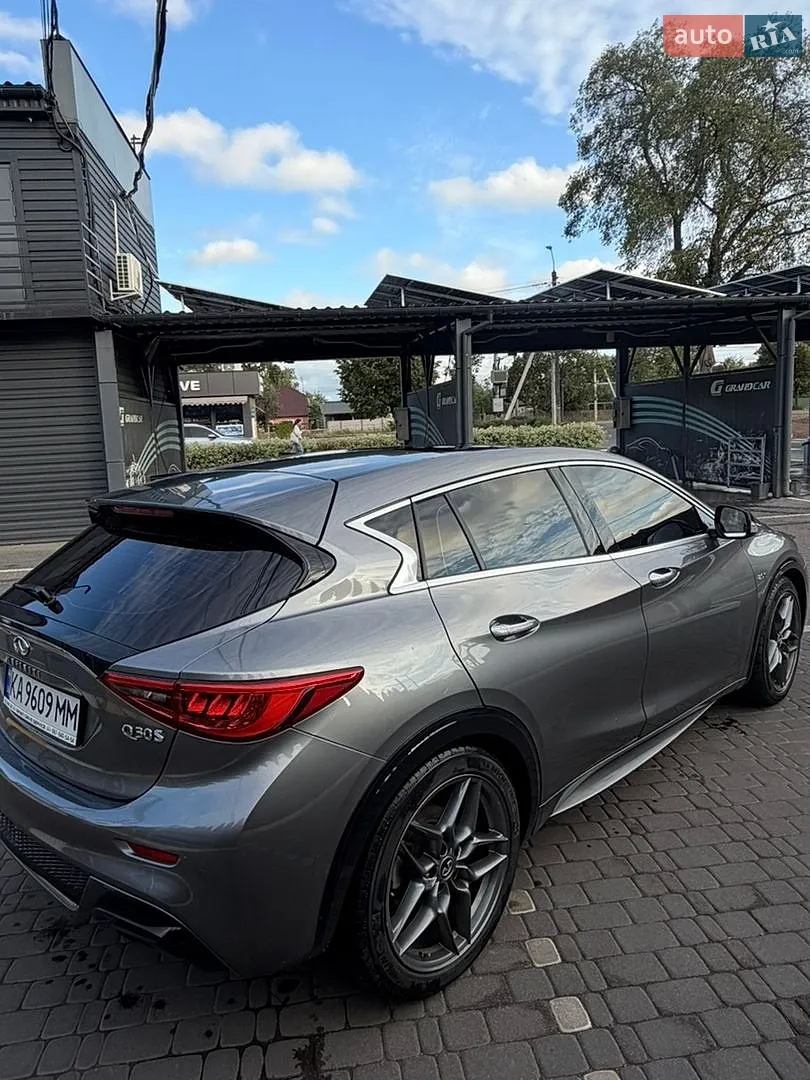 2018 Infiniti Q30 - мініатюра 18