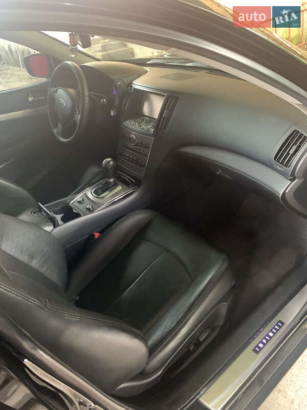 Седан Infiniti Q40 2014 в Вінниці