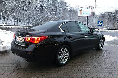 Седан Infiniti Q50 2015 в Киеве