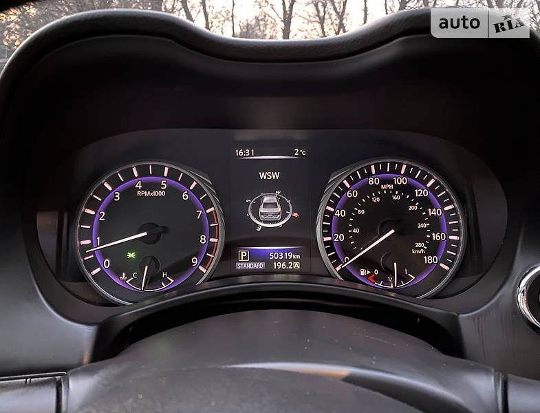 Седан Infiniti Q50 2017 в Львові