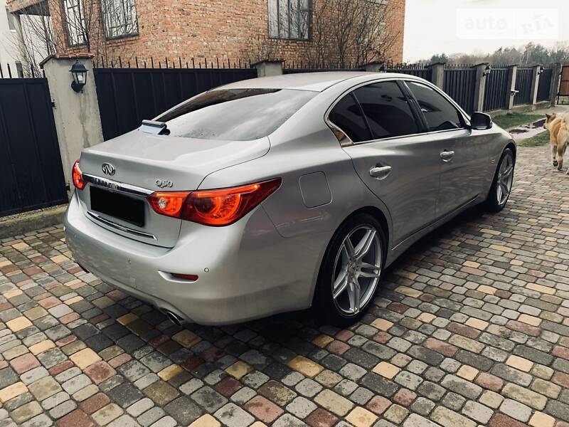 Седан Infiniti Q50 2015 в Львові фото 11 Седан Infiniti Q50 2015 в Львові