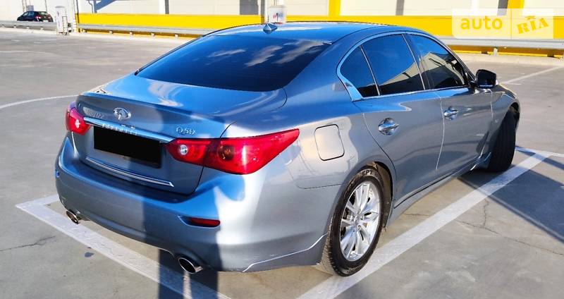 Седан Infiniti Q50 2014 в Києві