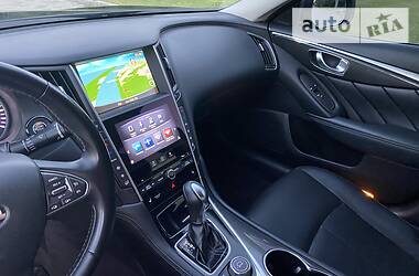 Седан Infiniti Q50 2013 в 