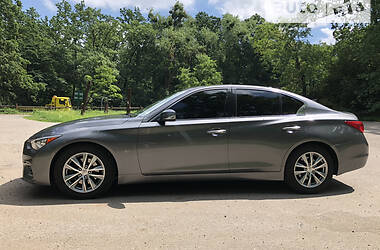 Седан Infiniti Q50 2014 в Фастове