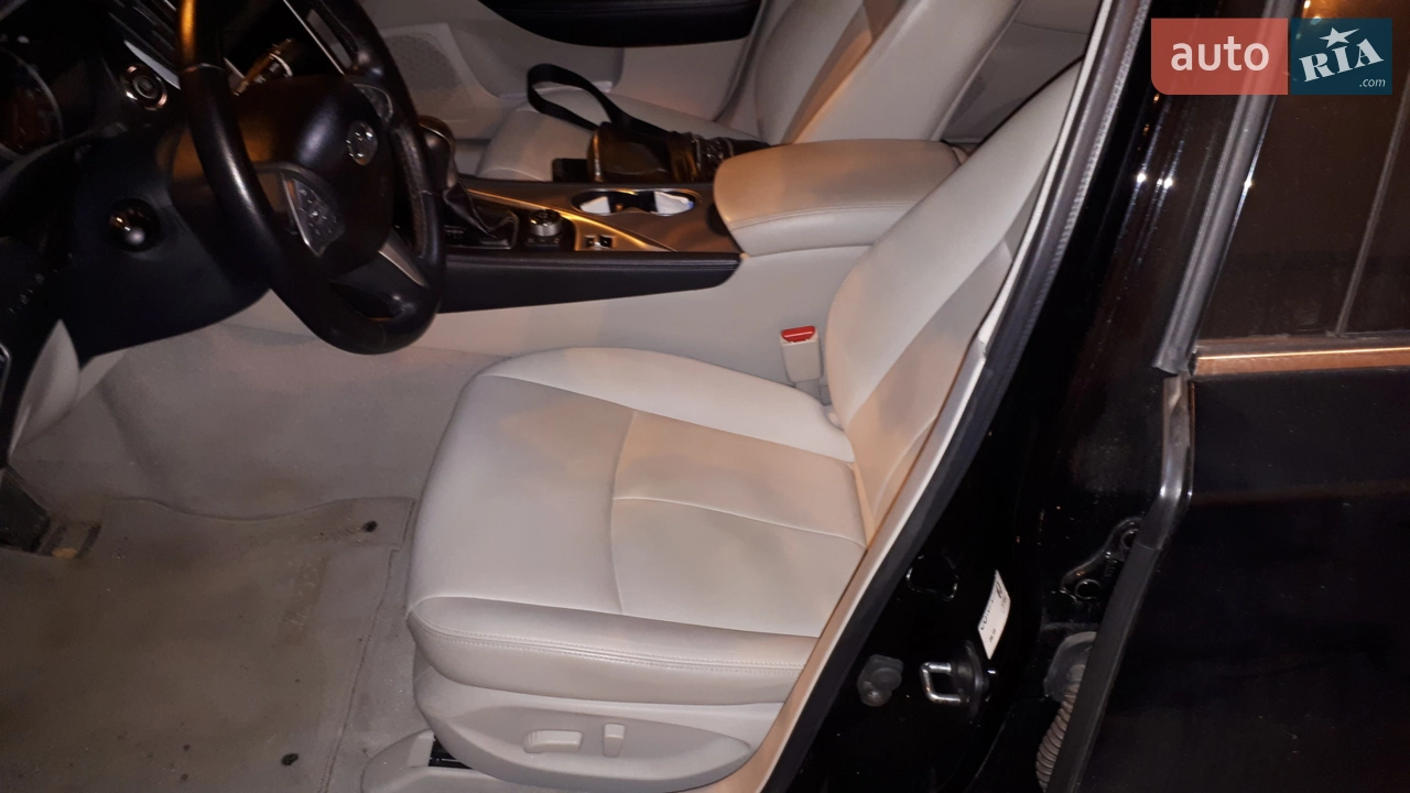 2017 Infiniti Q50 - мініатюра 3