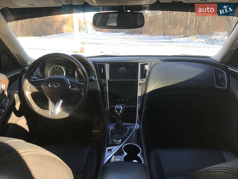 Седан Infiniti Q50 2018 в Харькове