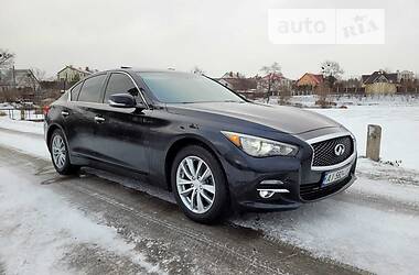 Седан Infiniti Q50 2016 в Вишневому