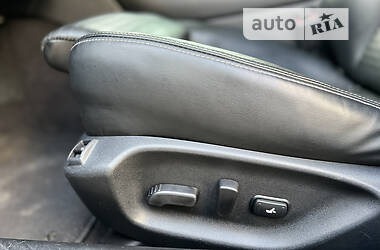 Седан Infiniti Q50 2014 в Днепре