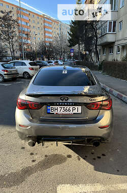 Седан Infiniti Q50 2016 в 
