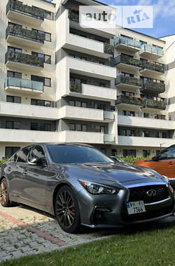 Седан Infiniti Q50 2016 в 
