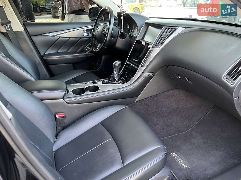 Седан Infiniti Q50 2016 в Одесі фото 36 Седан Infiniti Q50 2016 в Одесі
