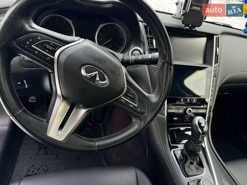 Седан Infiniti Q50 2018 в Харкові