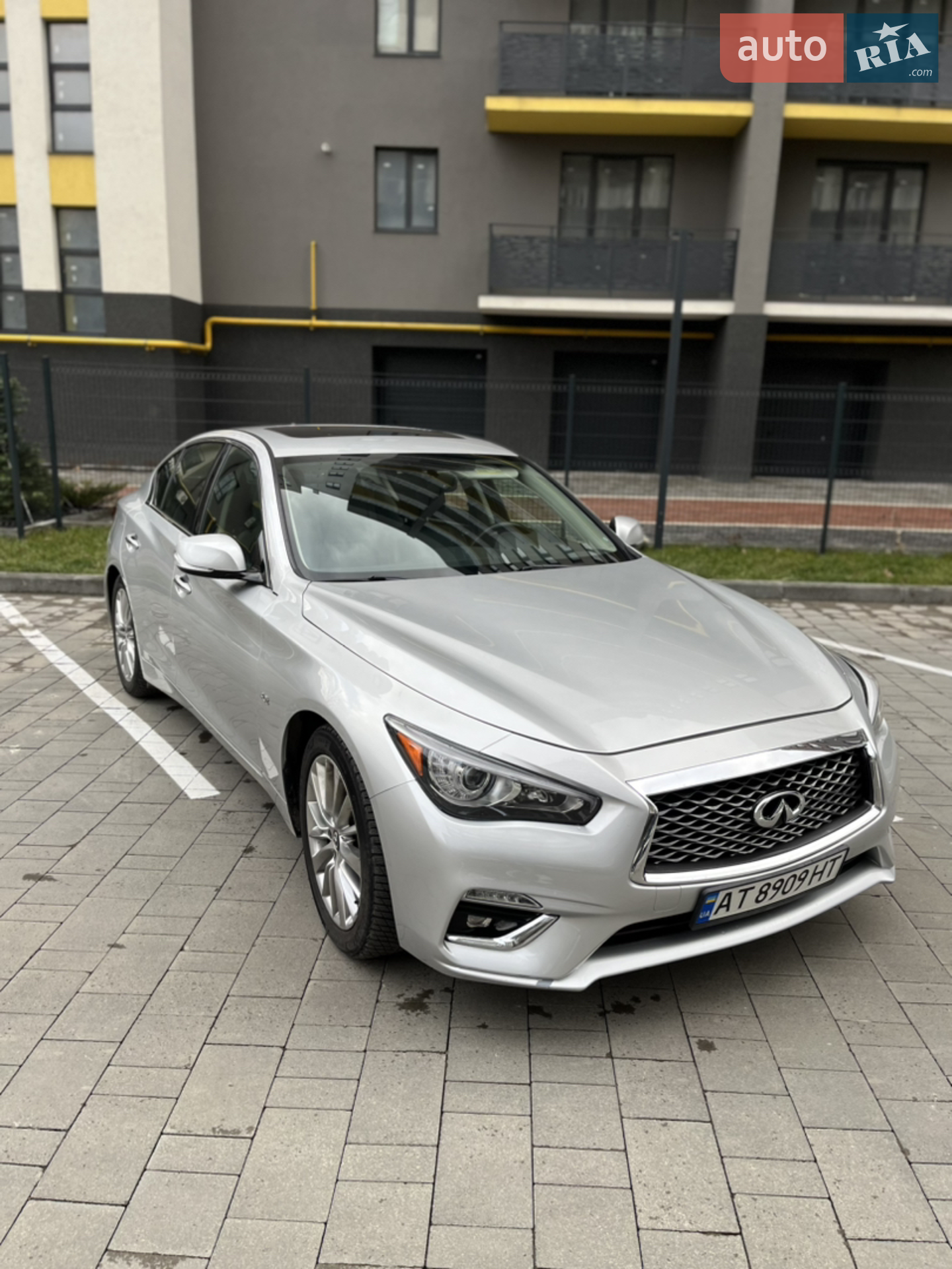 2017 Infiniti Q50 - мініатюра 8