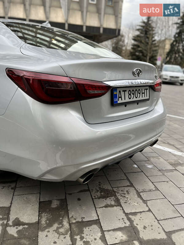 Седан Infiniti Q50 2017 в Ивано-Франковске