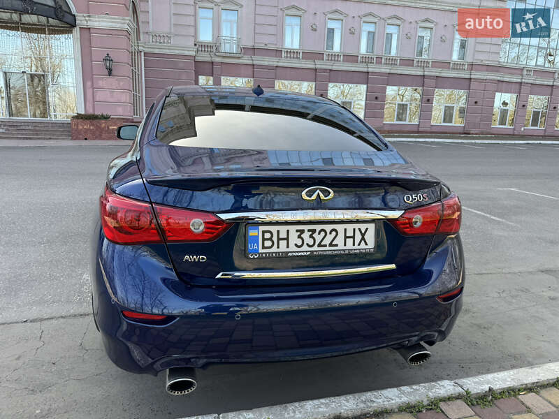 Седан Infiniti Q50 2016 в Одессе