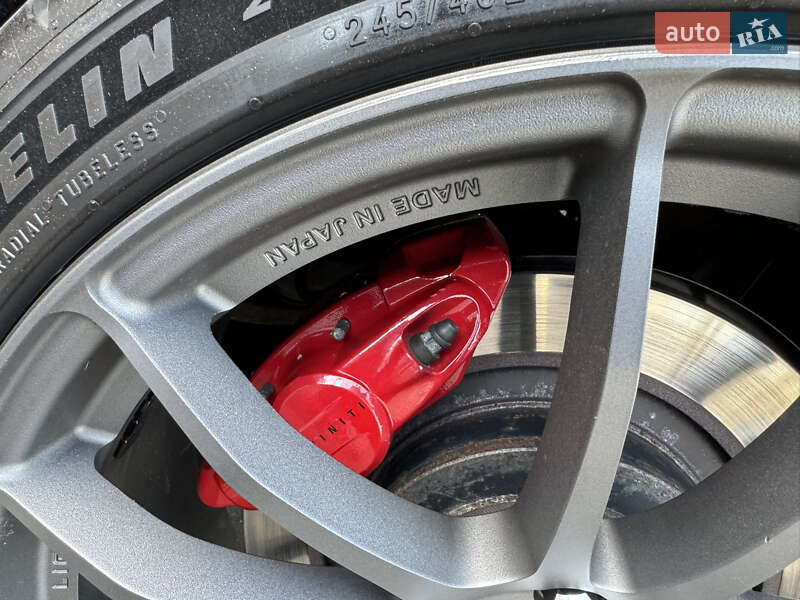 Седан Infiniti Q50 2016 в Одессе